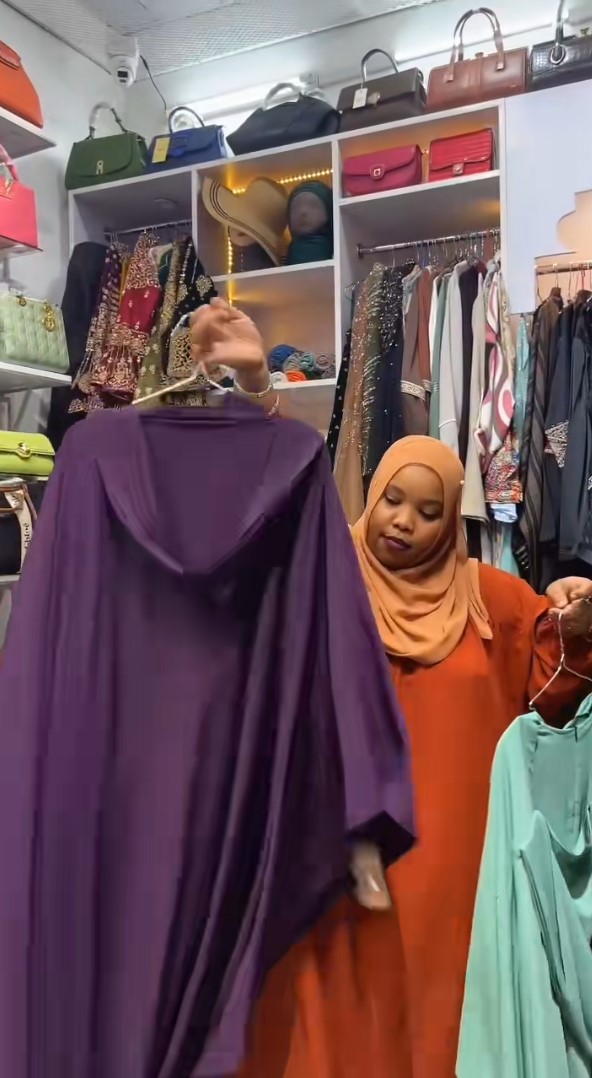 Jilbab nziza z’abagore b’Abayisilamu – Ramadan & Eid